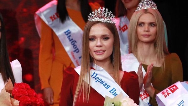 Ксения Паленова, завоевавшая в 2018 году титул первой вице-мисс конкурса Мисс Москва - Sputnik Таджикистан