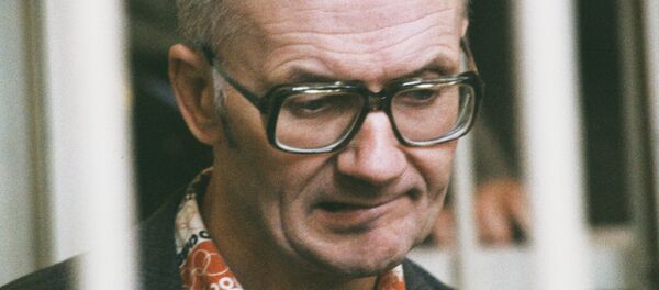 Один из самых известных советских серийных убийц Андрей Чикатило, архивное фото - Sputnik Таджикистан