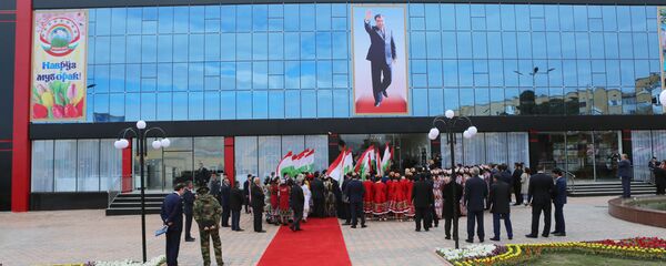 Открытие Дворца молодежи в Худжанде Открытие Дворца молодежи в Худжанде - Sputnik Таджикистан