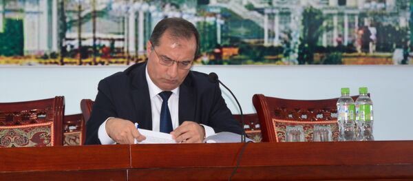 Азиз Одиназода, муовини вазири тандурустӣ ва ҳифзи иҷтимоии аҳолии Тоҷикистон Азиз Одиназода, муовини вазири тандурустӣ ва ҳифзи иҷтимоии аҳолии Тоҷикистон - Sputnik Тоҷикистон