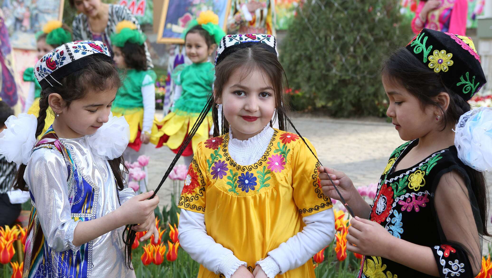 Программа история таджикского народа. Дети и Навруз в Узбекистане. Таджикистан народ. Нация Таджикистана. Дети Таджикистана.