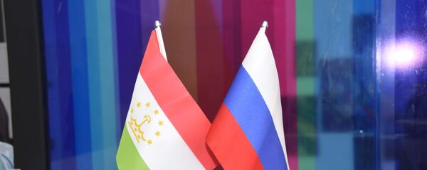 Флаг России и Таджикистана - Sputnik Таджикистан