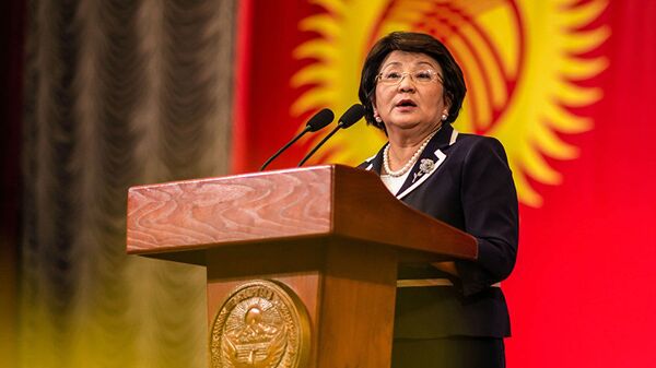Архивное фото экс-президента переходного периода КР Розы Отунбаевой - Sputnik Таджикистан