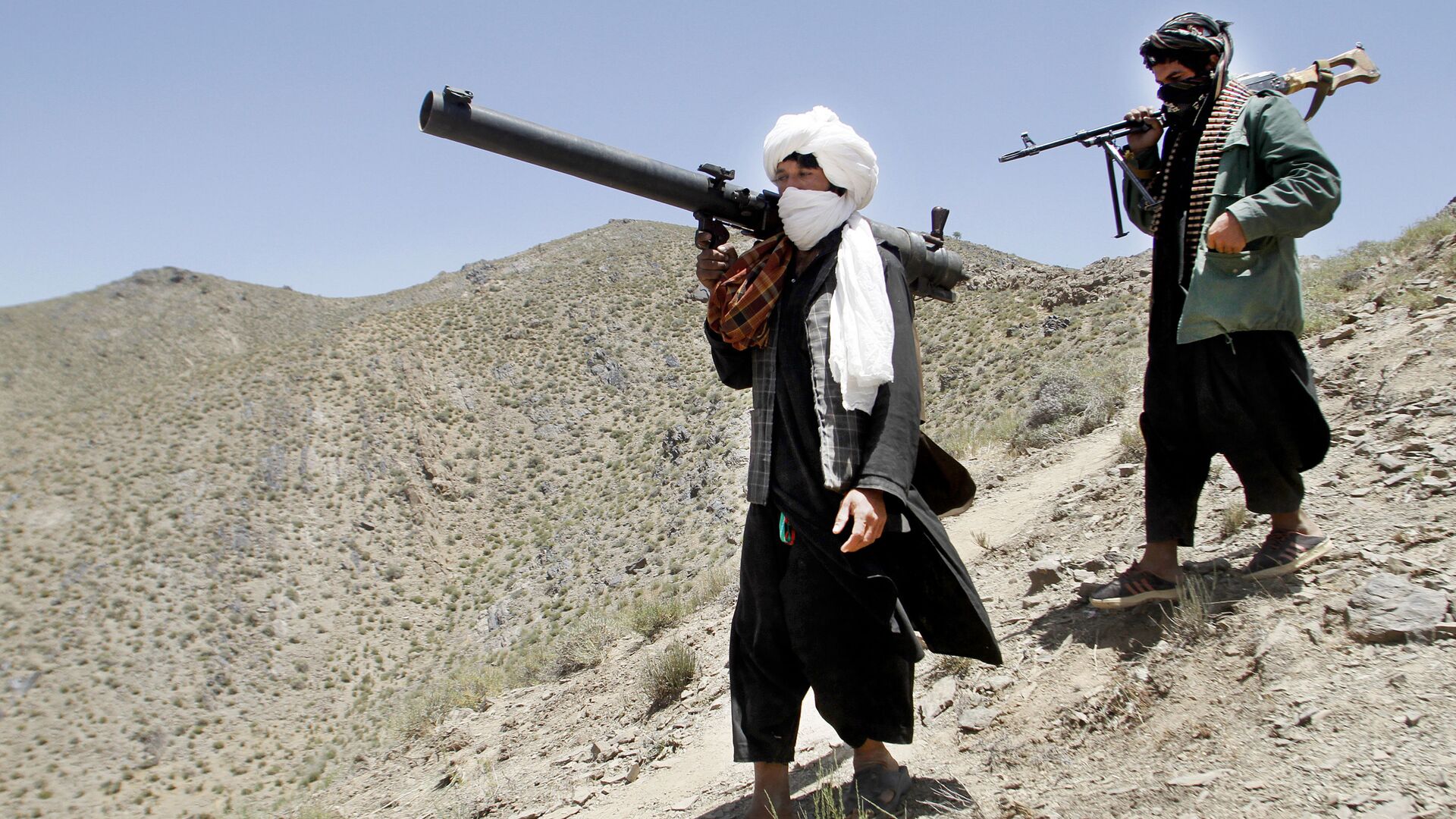 Члены террористического движения Талибан в Афганистане - Sputnik Таджикистан, 1920, 16.04.2021
