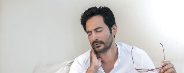 Боль в шее - Sputnik Таджикистан