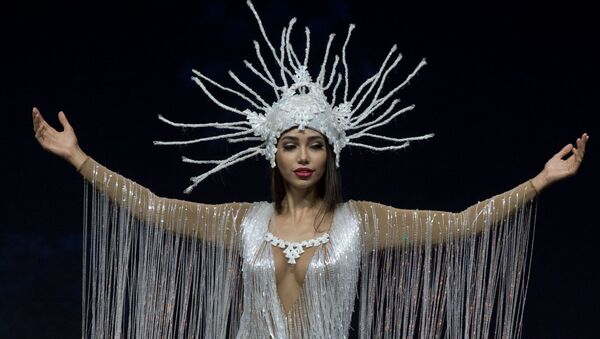 Мисс Боливия — 2018 Джойс Прадо  - Sputnik Таджикистан