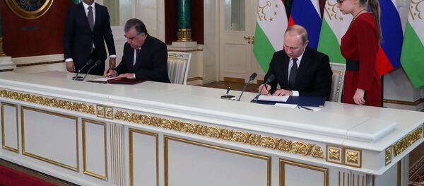 Президент РФ В. Путин встретился с президентом Таджикистана Э. Рахмон - Sputnik Тоҷикистон