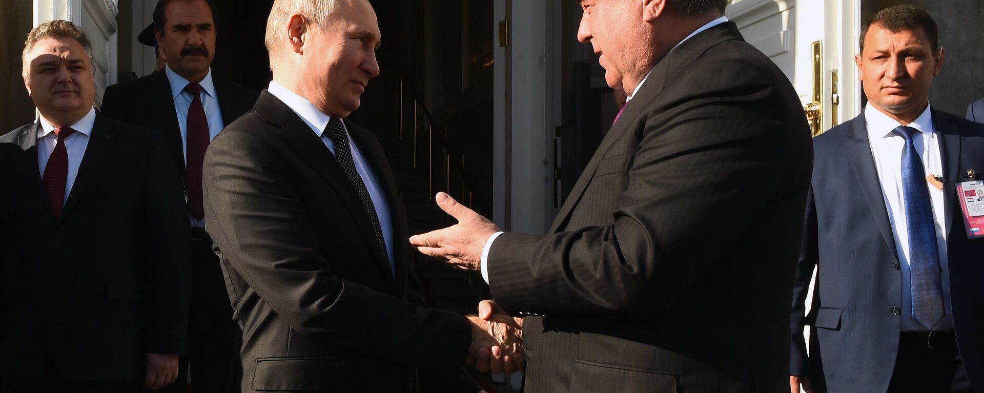 Президент РФ В. Путин встретился с президентом Таджикистана Э. Рахмон - Sputnik Таджикистан, 1920, 10.11.2021