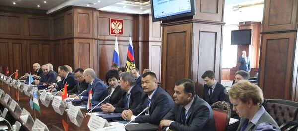 Ҷаласаи роҳбарони Сармарказҳои иттилоотӣ-таҳлилии ИДМ дар шаҳри Москва Ҷаласаи роҳбарони Сармарказҳои иттилоотӣ-таҳлилии ИДМ дар шаҳри Москва - Sputnik Тоҷикистон