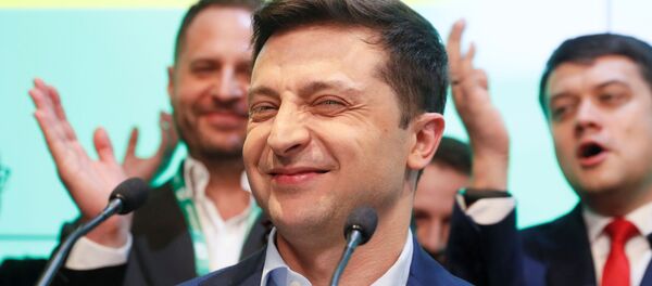 Владимир Зеленский лидирует во втором туре выборов президента Украины - Sputnik Таджикистан