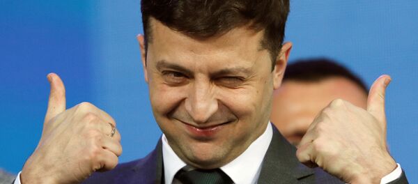 Владимир Зеленский лидирует во втором туре выборов президента Украины - Sputnik Таджикистан