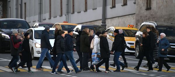 Жители Москвы Жители Москвы - Sputnik Таджикистан