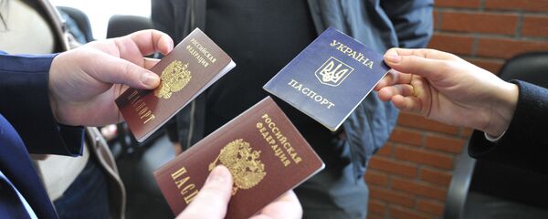 Получение паспортов Российской Федерации Получение паспортов Российской Федерации - Sputnik Таджикистан