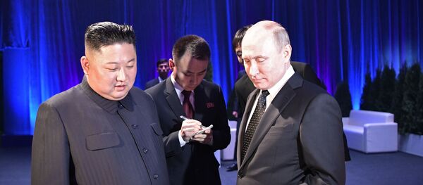 Президент РФ В. Путин встретился с лидером КНДР Ким Чен Ыном - Sputnik Тоҷикистон