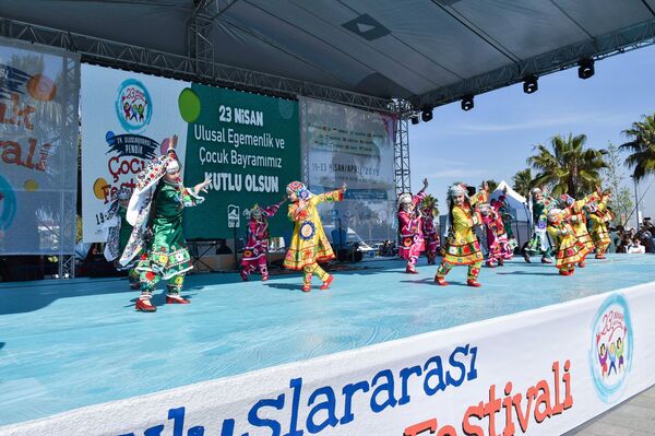 Ҷашнҳои рӯзи 11 ноябр дар Тоҷикистон ва ҷаҳон - Sputnik Тоҷикистон