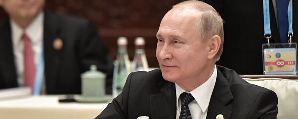 Президент России Владимир Путин - Sputnik Таджикистан