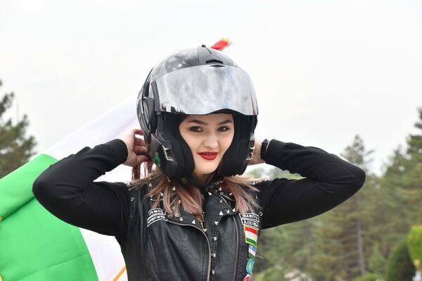 Какой сегодня праздник в Таджикистане и мире: 17 июня Какой сегодня праздник в Таджикистане и мире: 17 июня - Sputnik Таджикистан