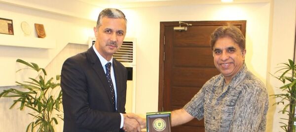 Встреча представителей Таджикистана и Пакистана - Sputnik Таджикистан