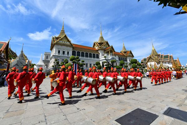 Коронационные торжества в Бангкоке - Sputnik Таджикистан