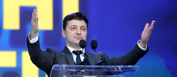 Новоизбранный президент Украины, Владимир Зеленский Новоизбранный президент Украины, Владимир Зеленский - Sputnik Таджикистан