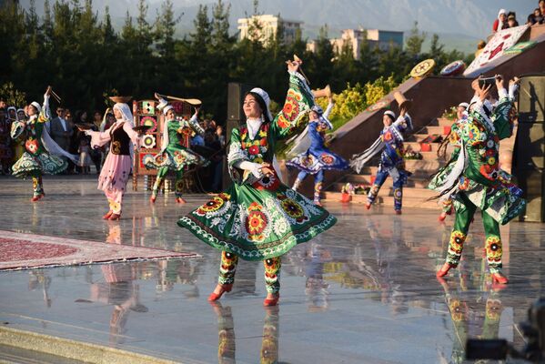 Фестиваль Чакана в Душанбе - Sputnik Таджикистан