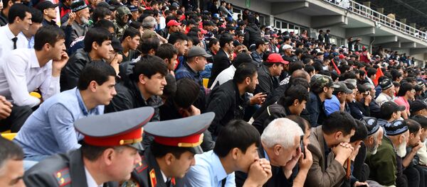 Зрители на спортивном мероприятии Зрители на спортивном мероприятии - Sputnik Тоҷикистон