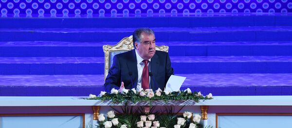 Президент Таджикистана Эмомали Рахмон - Sputnik Таджикистан