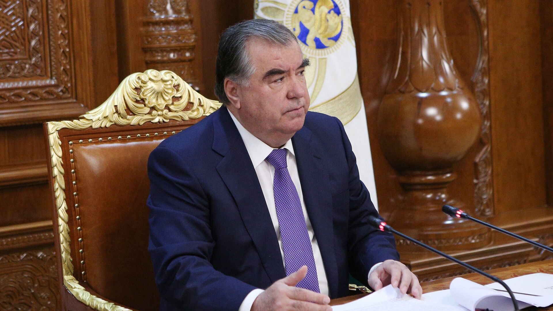 Президент Таджикистана Эмомали Рахмон - Sputnik Таджикистан, 1920, 18.05.2021