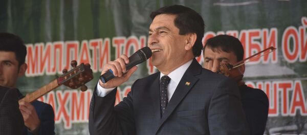 Народний артист Таджикистана Афзалшо Шодиев - Sputnik Тоҷикистон