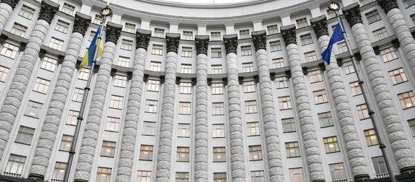 Здание правительства Украины в Киеве - Sputnik Таджикистан