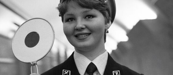Дежурная по станции метро Маяковская, 1980 год  - Sputnik Таджикистан