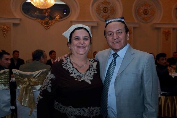 Асрори марги Ортиқ Отаҷонов: мегуфт ҳамсарам аз он дунё фарёд мекунад Асрори марги Ортиқ Отаҷонов: мегуфт ҳамсарам аз он дунё фарёд мекунад - Sputnik Тоҷикистон