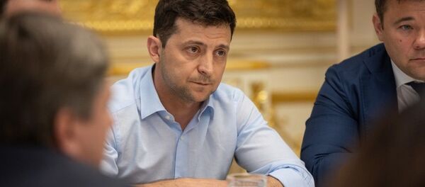 Президент Украины Владимир Зеленский  - Sputnik Тоҷикистон