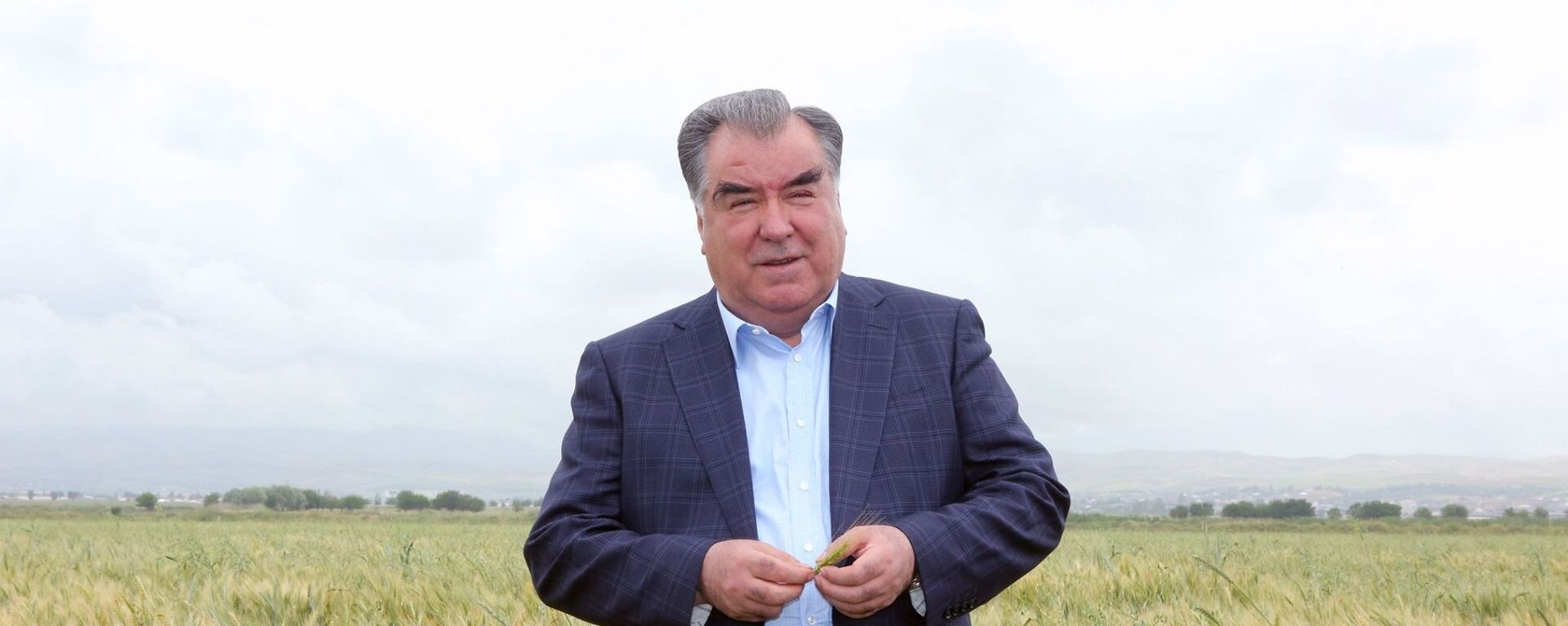 Президент Таджикистана Эмомали Рахмон - Sputnik Тоҷикистон, 1920, 24.05.2019