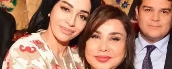 Юлдуз Усмонова ва Шабнам Сурайё дар Узбакистон - Sputnik Таджикистан