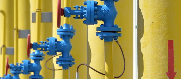 Газовая установка на газоперекачивающей станции на газопроводе - Sputnik Таджикистан