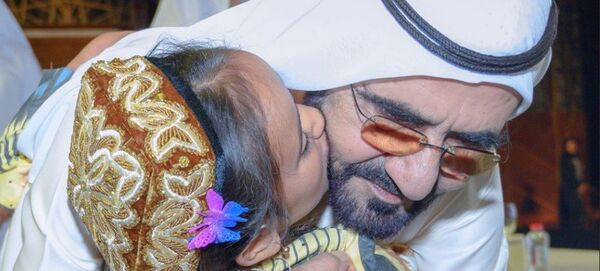 Шейх и таджикская девочка - Sputnik Таджикистан