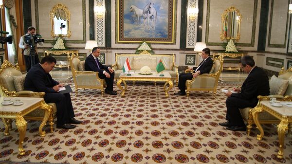 Давлаталӣ Саид бо Бердимуҳаммедов масоили нақлиётӣ – транзитиро баррасӣ кард - Sputnik Тоҷикистон