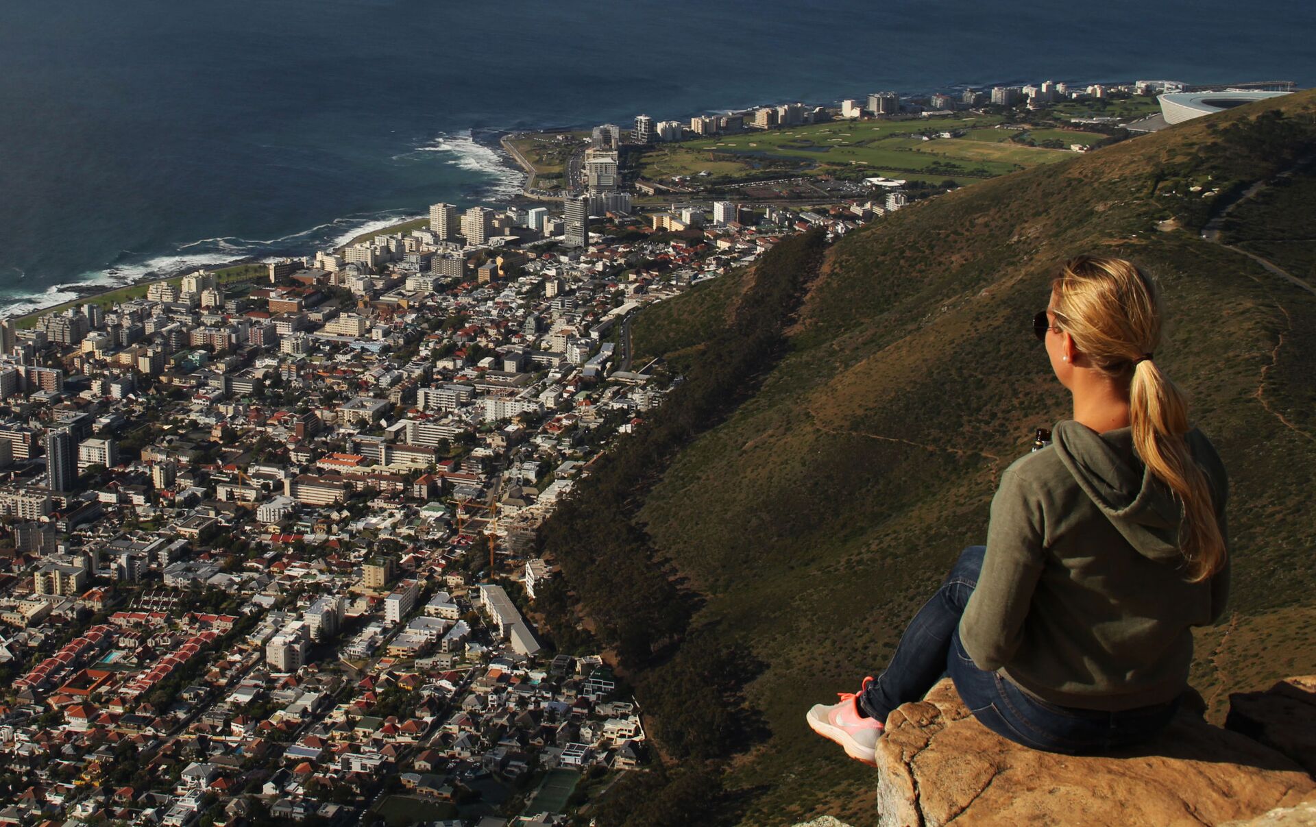 Заметить сверху. Видели сверху. Рассвет в Кейптауне вид со смотровой площадки. Лайонс хед Кейптаун.