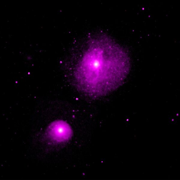 Каҳкашони NGC 1399 и NGC 1404 - Sputnik Тоҷикистон