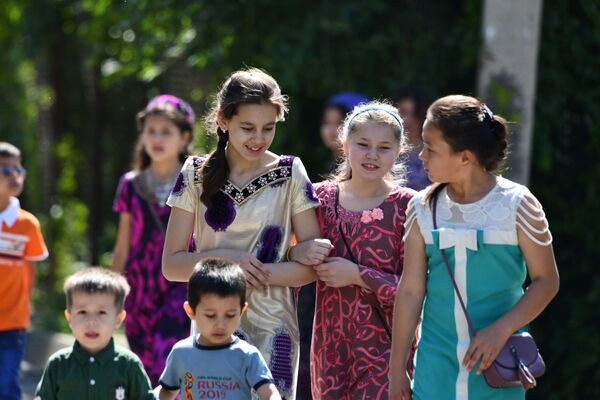 Какой сегодня праздник в Таджикистане и мире: 9 июня Какой сегодня праздник в Таджикистане и мире: 9 июня - Sputnik Таджикистан