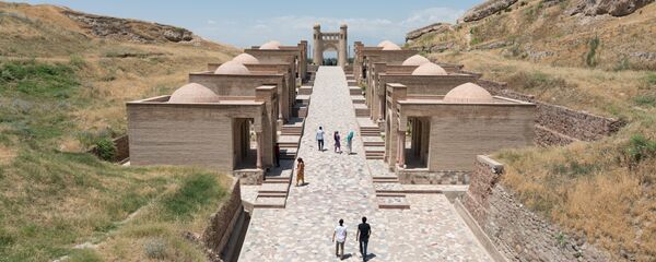 Гиссарская крепость, архивное фото Гиссарская крепость, архивное фото - Sputnik Таджикистан