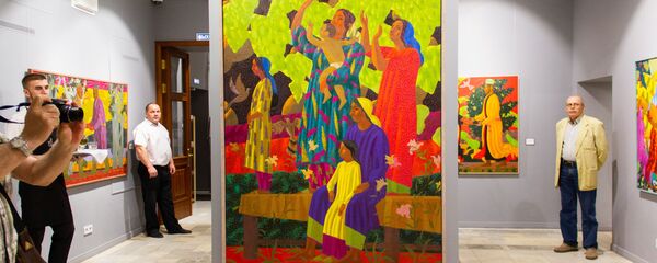 Выставка таджикского художника Азама Атаханова в Москве Выставка таджикского художника Азама Атаханова в Москве - Sputnik Таджикистан