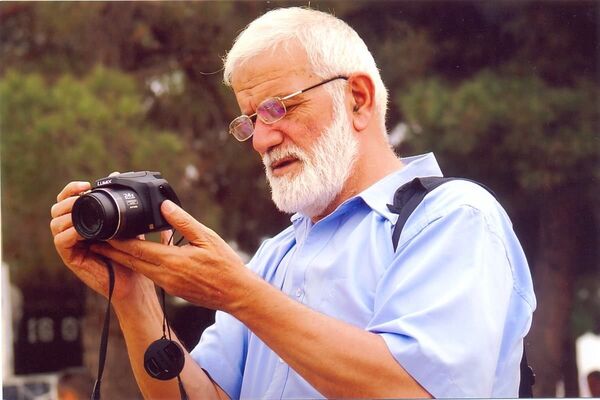 В Душанбе скончался таджикский журналист Султон Хамад В Душанбе скончался таджикский журналист Султон Хамад - Sputnik Таджикистан