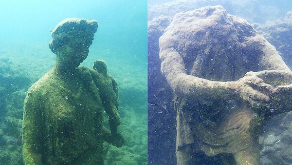 Статуи в Подводном археологическом парке Байя, Италия - Sputnik Таджикистан
