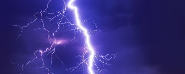 Молния - Sputnik Тоҷикистон