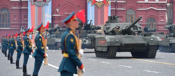 Танк Т-14 Армата на военном параде - Sputnik Таджикистан