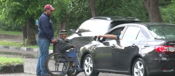 Талбандагӣ мояи даромад нест: ошкорсозии як ҳолати нангин бо истифода аз мӯсафеди солхӯрда Талбандагӣ мояи даромад нест: ошкорсозии як ҳолати нангин бо истифода аз мӯсафеди солхӯрда - Sputnik Тоҷикистон