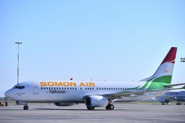 Самолет авиакомпании SOMON AIR - Sputnik Таджикистан