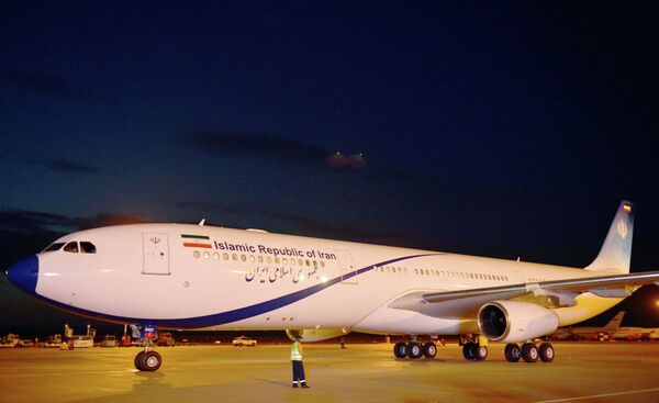 Президент Ирана Хасан Рухани прибыл на Airbus А 340-300 - Sputnik Таджикистан